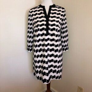 Crown & Ivy | Black & White Chevron Shift Dress